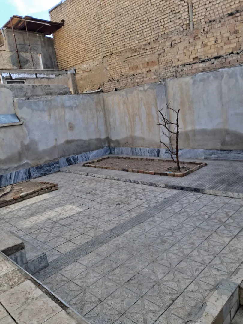 ویلایی 200 متری 15 خرداد 