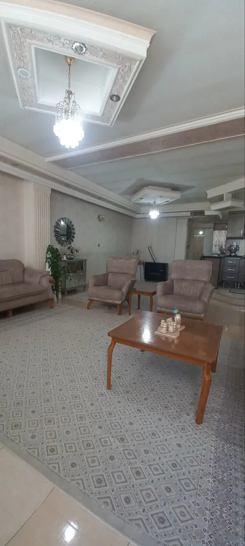 معاوضه آپارتمان 85 متری / باغ گل 