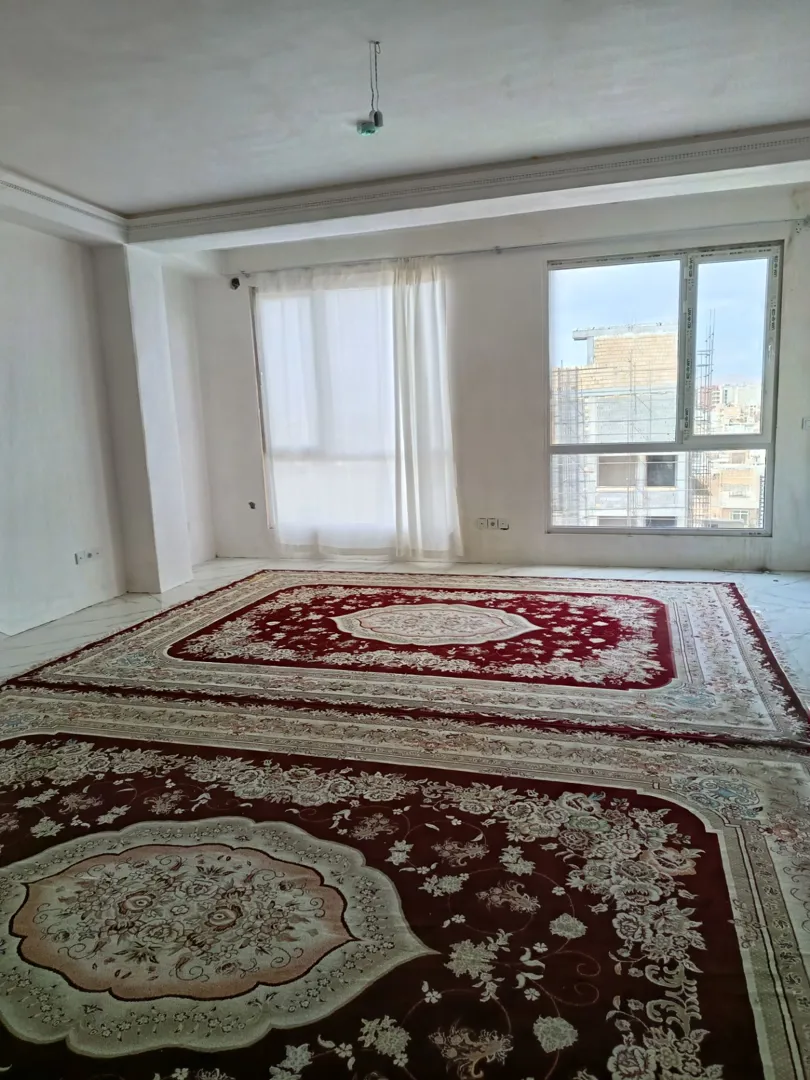 آپارتمان 107 متری / فول امکانات /خیابان همدان 