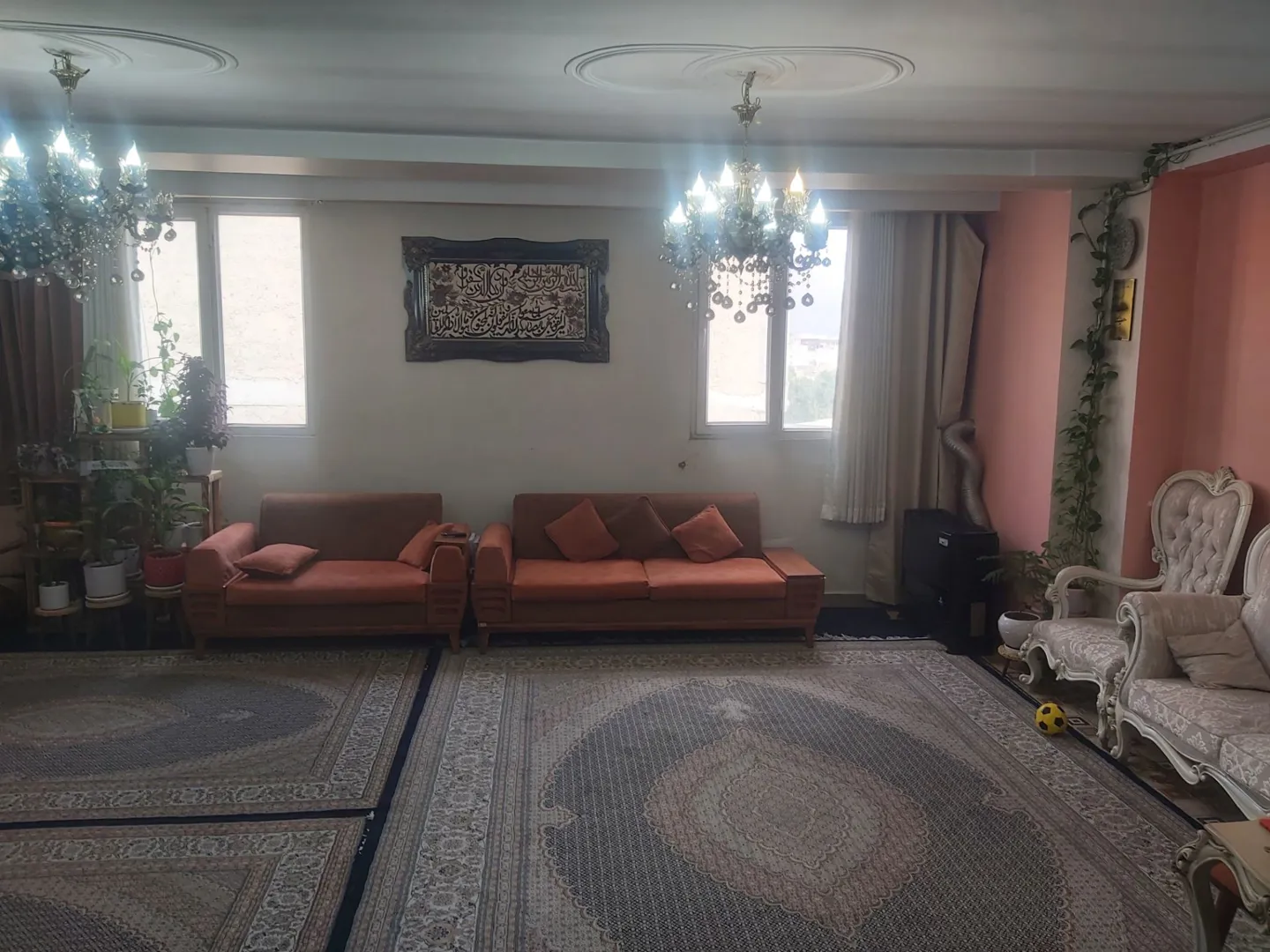 فروش آپارتمان ۹۸ متری محدوده میدان جهاد 