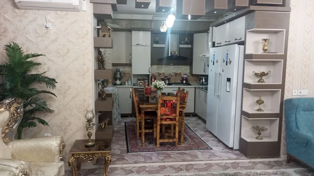 فروش واحد ۹۹ متری / سعدی 
