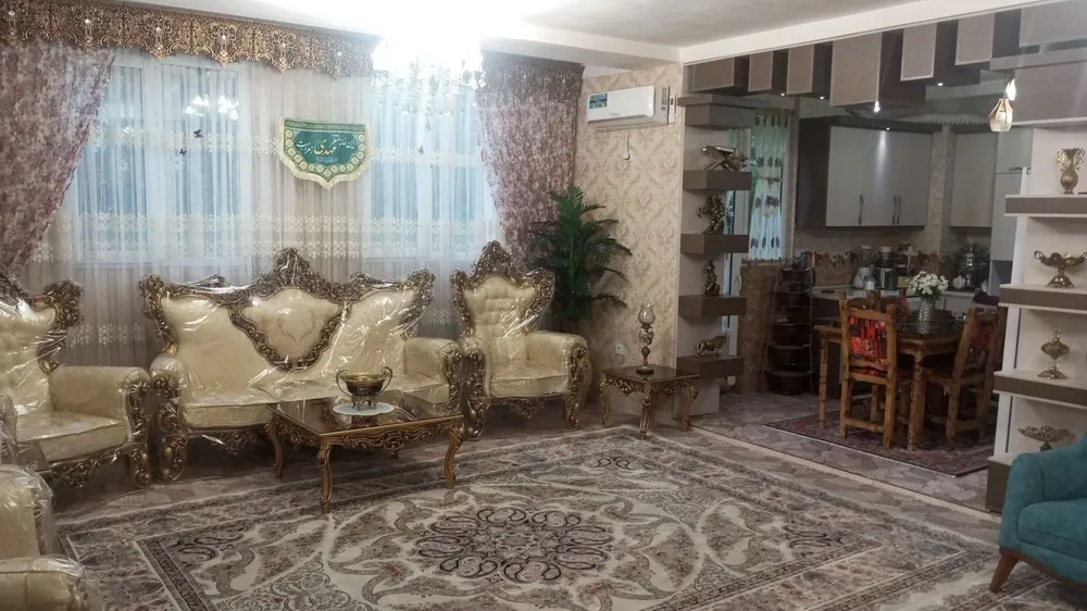 فروش واحد ۹۹ متری / سعدی 
