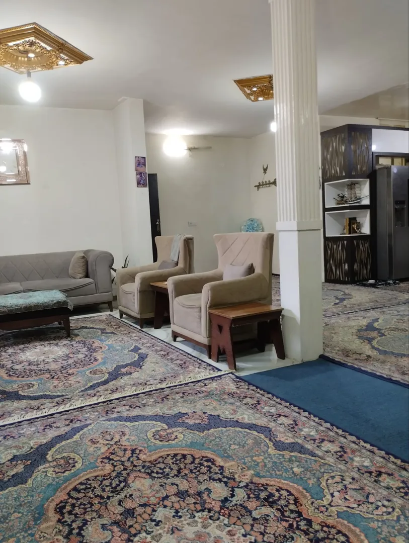 فروش ویلایی ۲۳۰ متری 