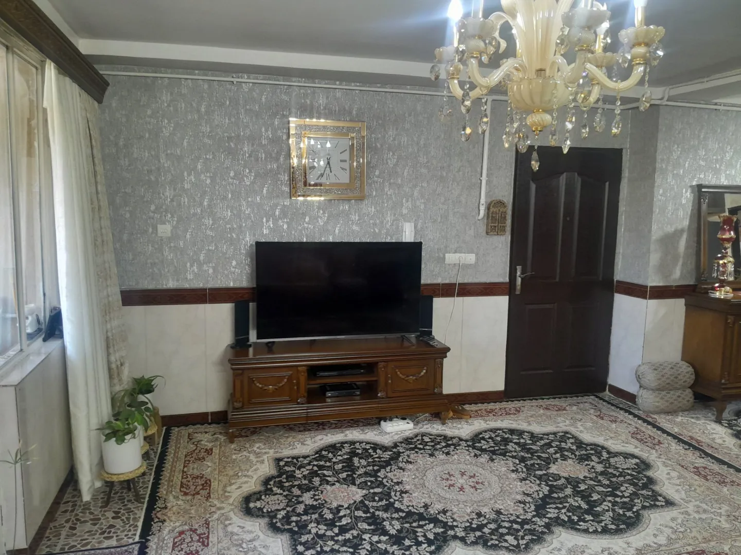 فروش واحد ۸۲ متری / بلوار فردوسی 