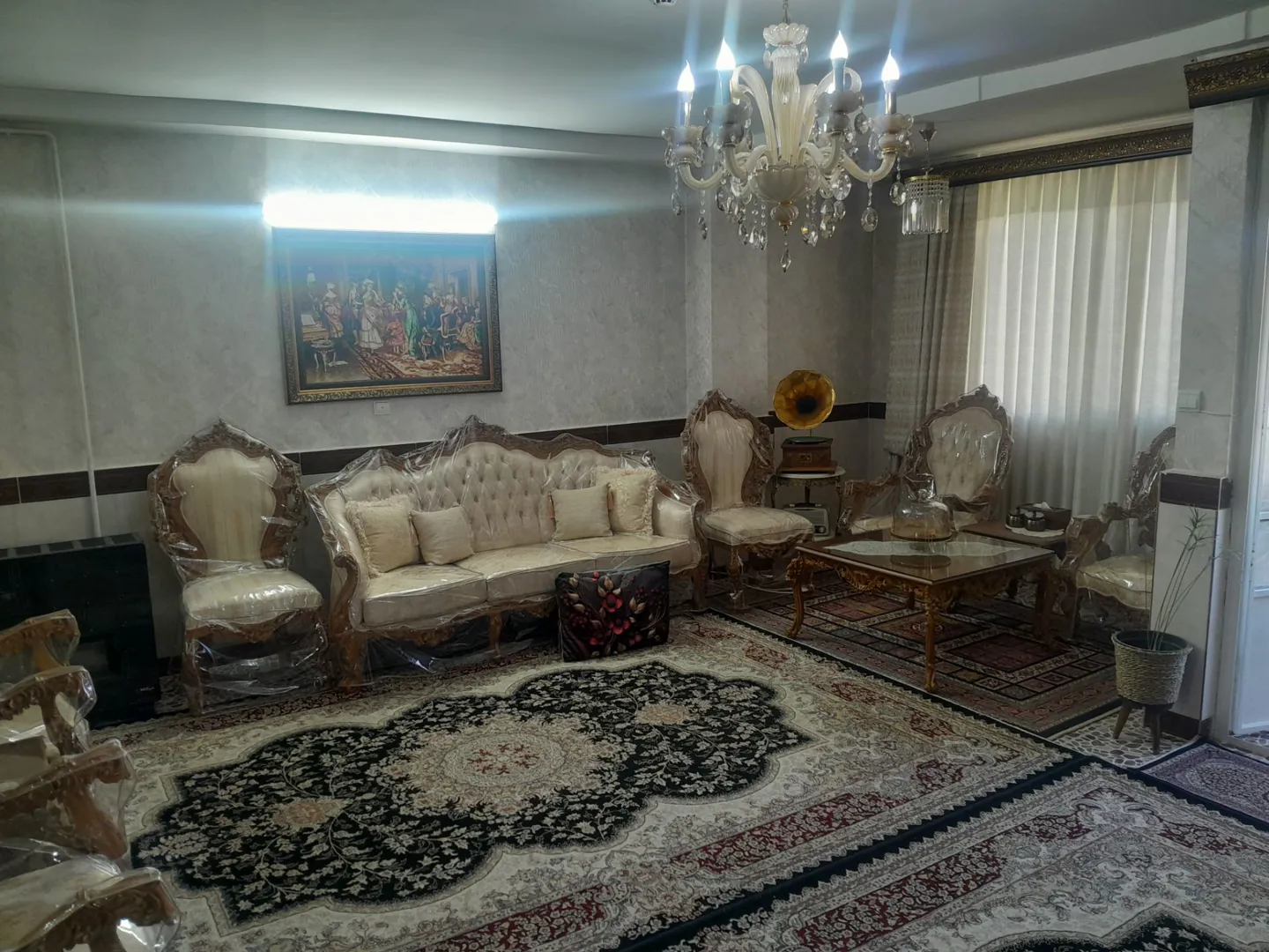 فروش واحد ۸۲ متری / بلوار فردوسی 