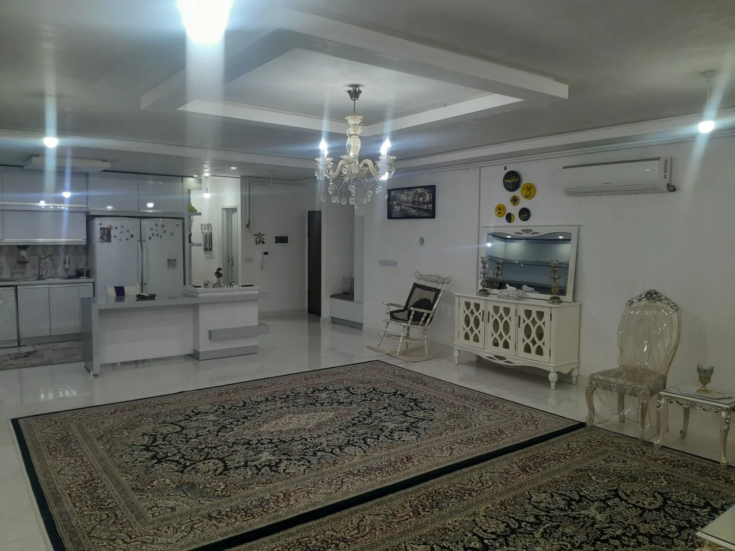 فروش واحد ۱۸۳ متری / محدوده‌ ۷ تیر 