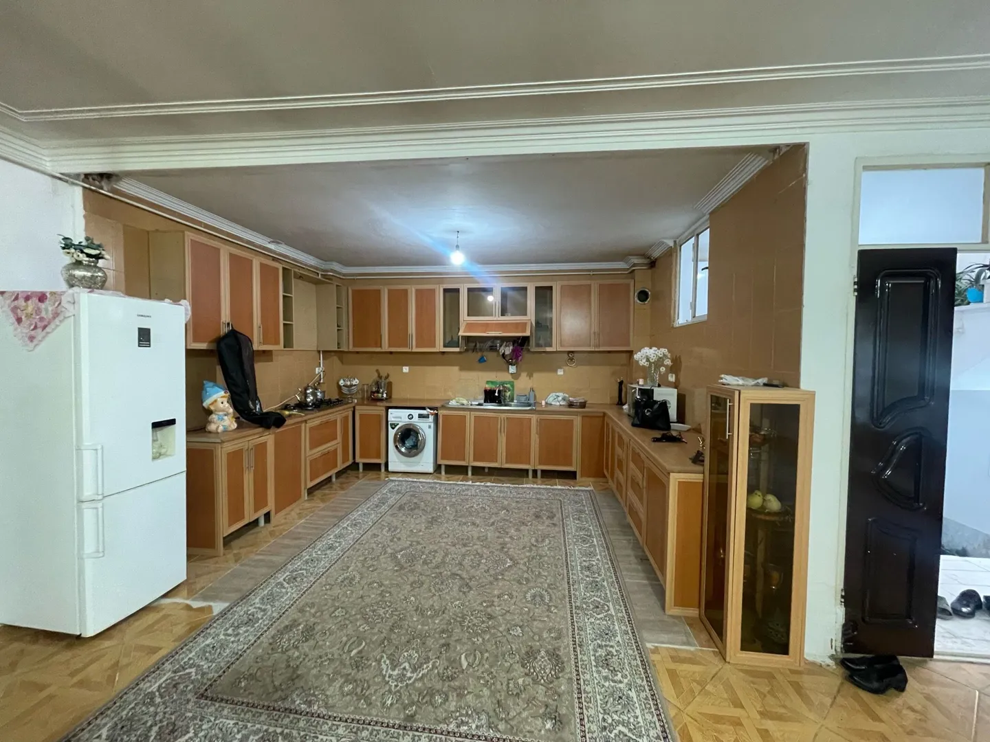 فروش ویلایی /۲۰۰ متری ، سعدی 