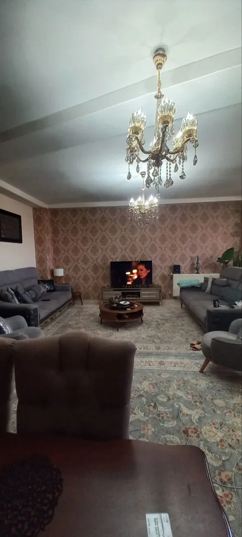 فروش واحد ۹۶ متری / خیابان چوبین 