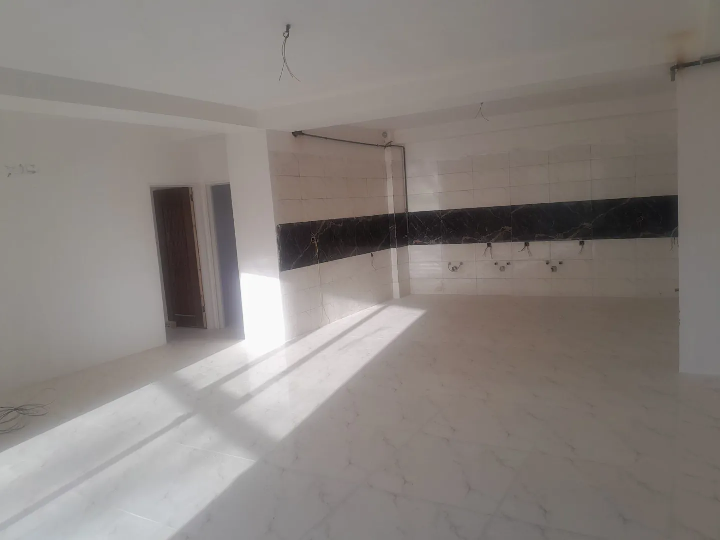 فروش واحد 122 متری / جانبازان 