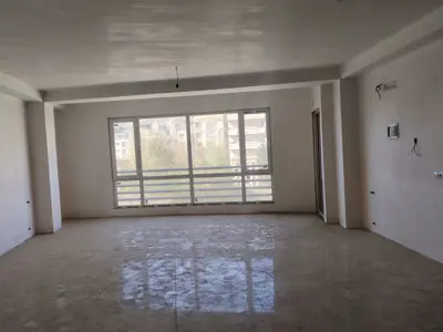 آپارتمان 145 متری / رجایی 