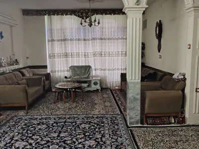 فروش ویلایی 210 متری / خلبان