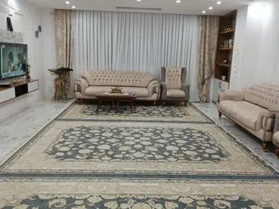 فروش آپارتمان 105 متری / 20 متری ایمان 